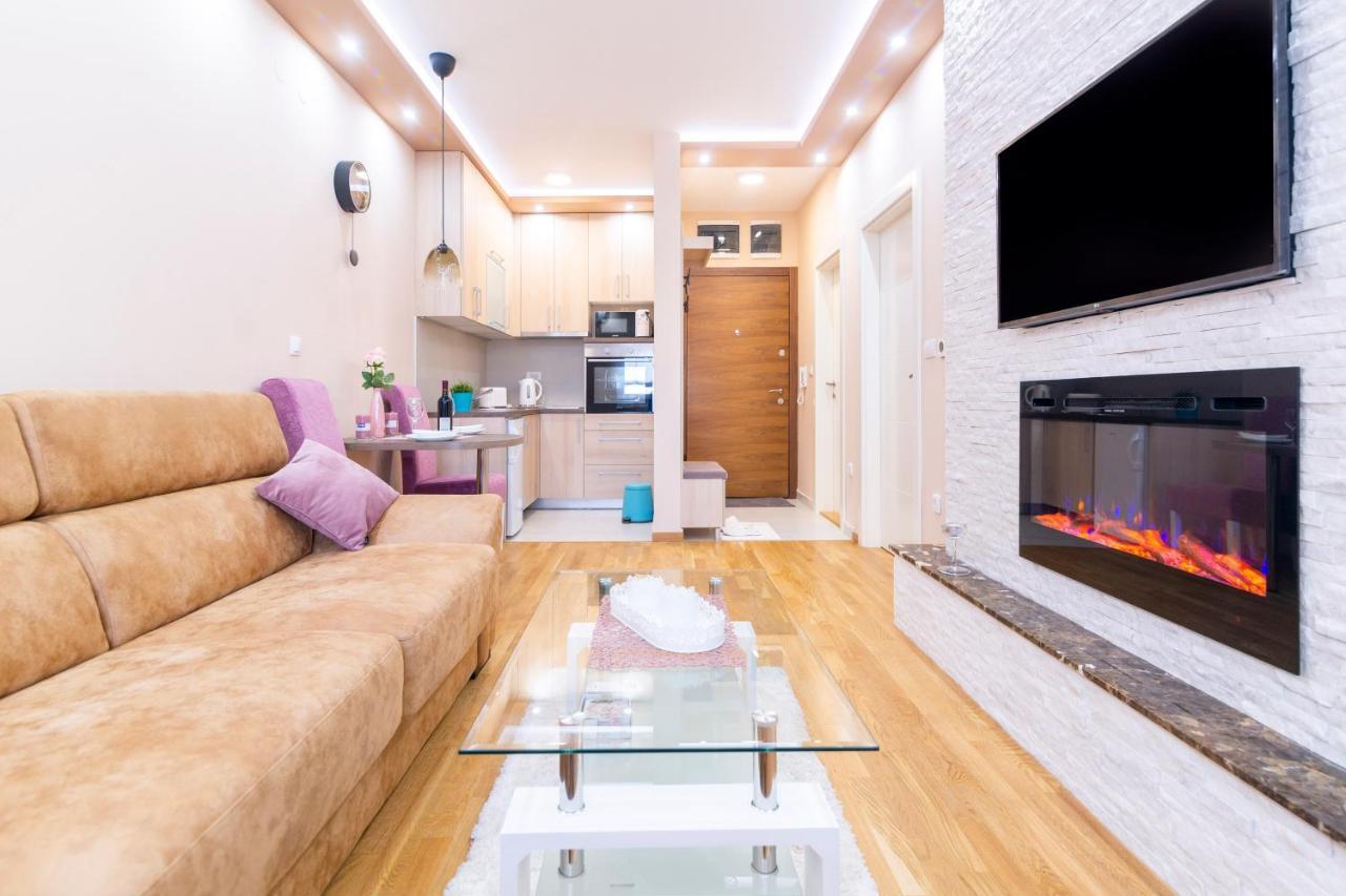 Mili Lux Apartman Нови-Сад Экстерьер фото
